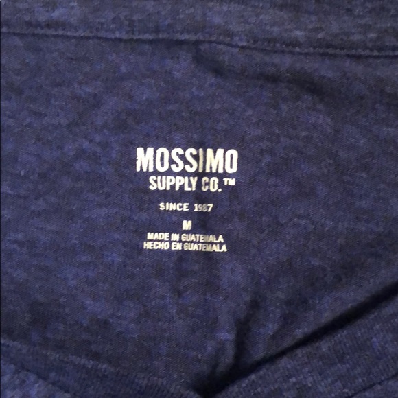 V-neck - Picture 3 of 3